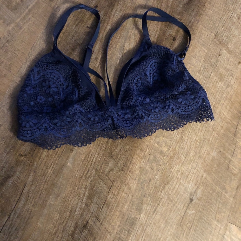 Victoria’s Secret bralette size L